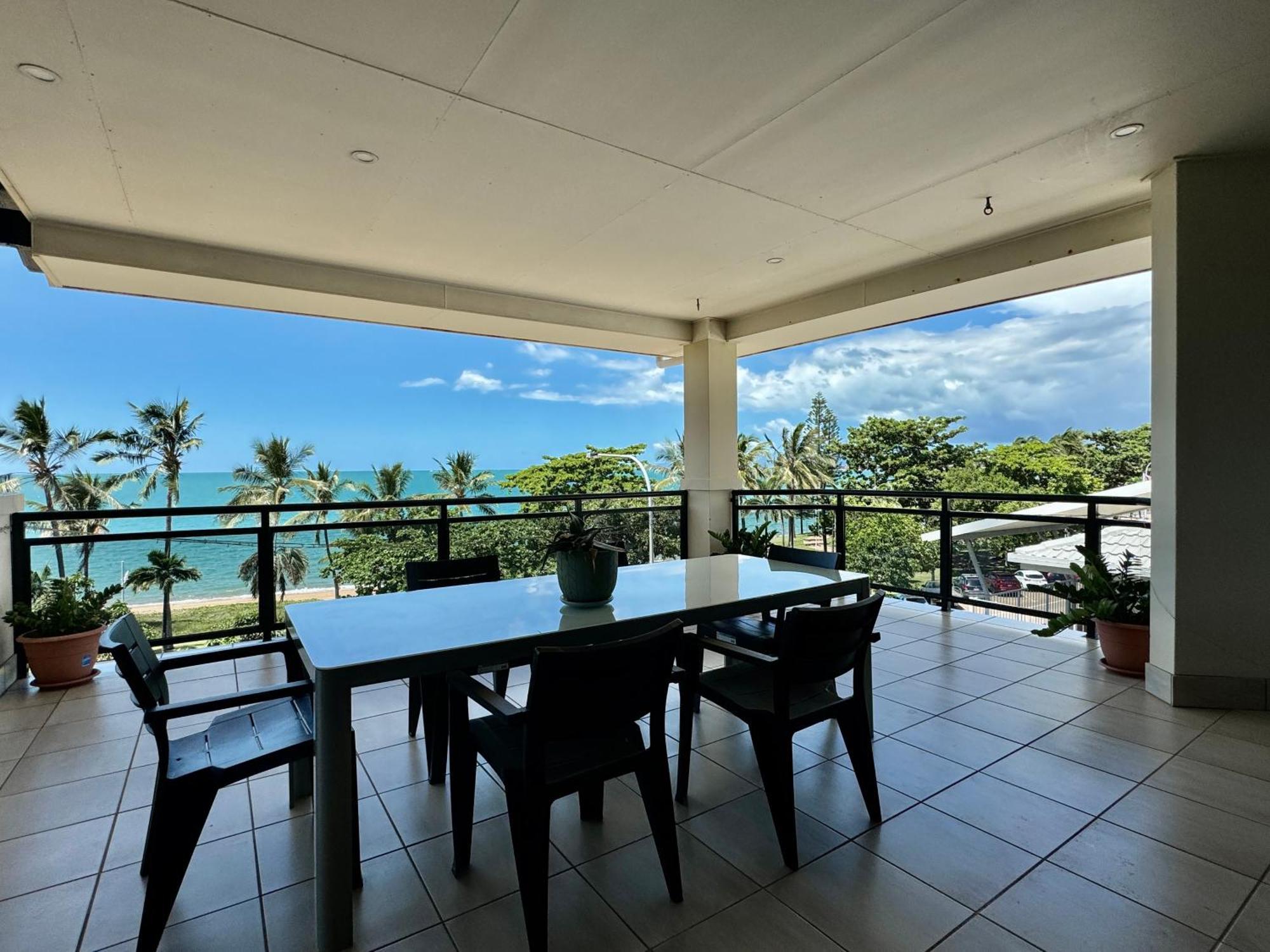Townsville Apartments On The Strand - Penthouse エクステリア 写真